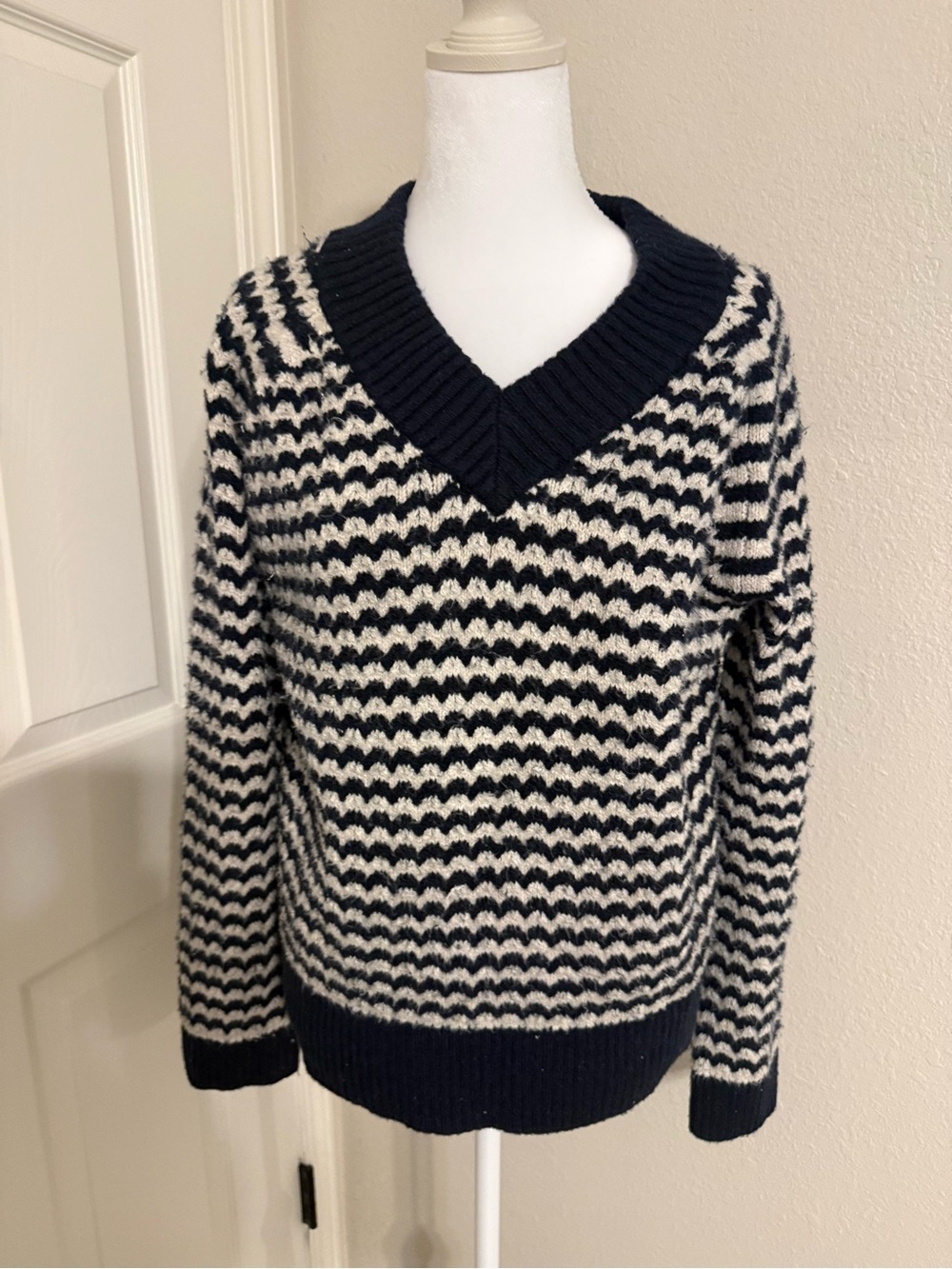 Women's Navy & Cream V-Neck Striped Knit Sweater